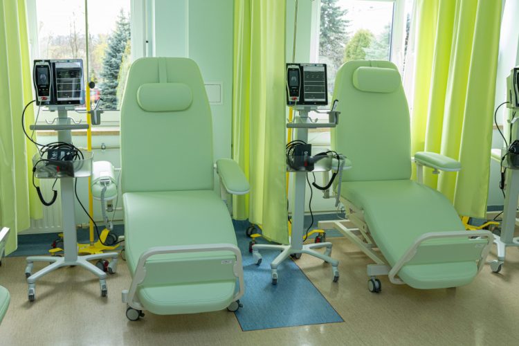 Świętokrzyskie Centrum Onkologii z nową salą badań klinicznych dofinansowaną z KPO