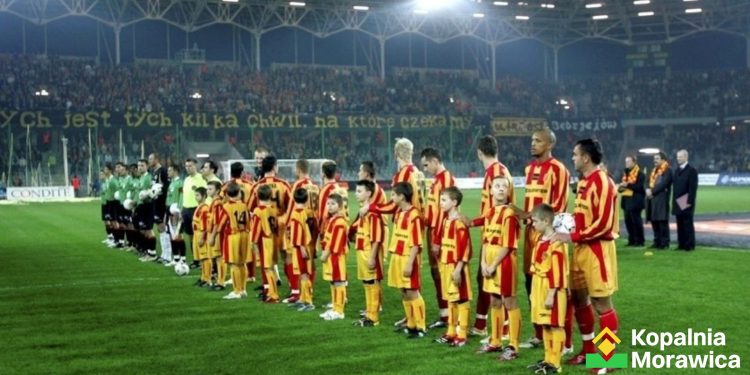 [ZDJĘCIA] Stadion w Kielcach ma 20 lat! Wtedy zazdrościła go nam cała Polska