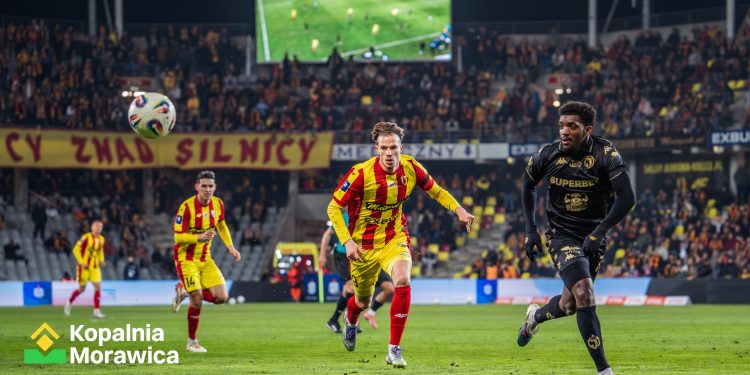 „Żółto-czerwone” derby na remis