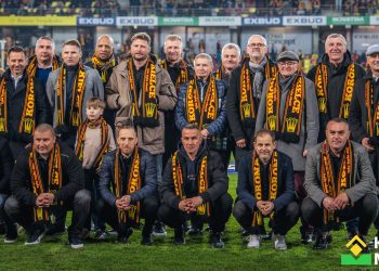 Łezka zakręciła się w oku. Zawodnicy Ryszarda Wieczorka znów pojawili się przy Ściegiennego 8