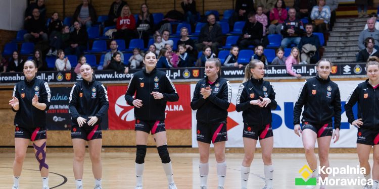 „Koroneczki” o krok od trzeciego miejsca