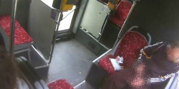 Nieobyczajny wybryk w autobusie. 35-latek odpowie przed sądem