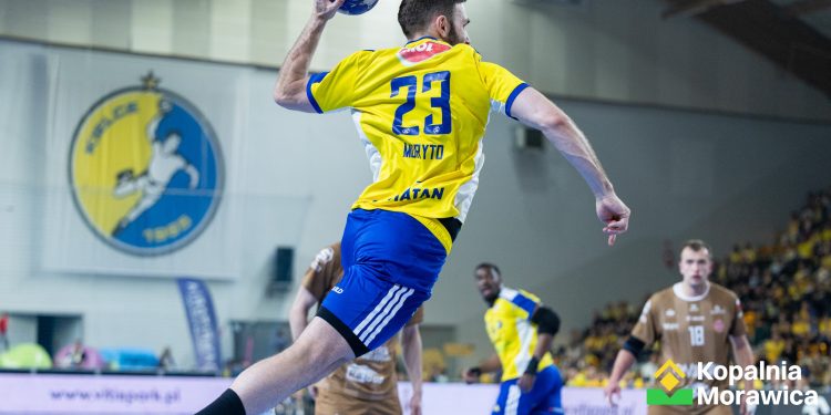Zawodnicy Industrii Kielce odwiedzą Targi Kielce