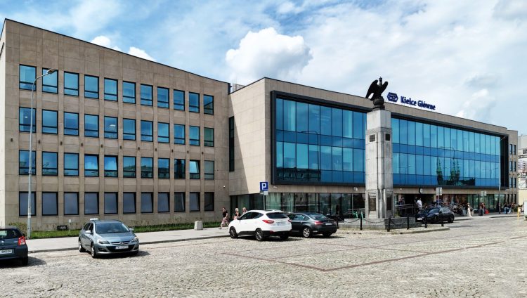 PKP PLK ogłosiły przetarg na budowę przystanków na trasie Kielce – Połaniec