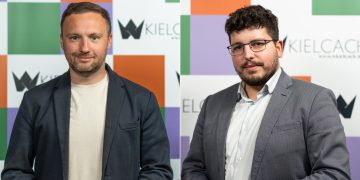 Dyskusja na temat oddania autobusów Ukrainie… i porównywanie żołnierzy wyklętych do Stepana Bandery? PiS zarzuca to liderowi klubu KO