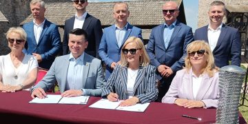 Świętokrzyskie i Małopolska będą współpracować w dziedzinie turystyki i promocji