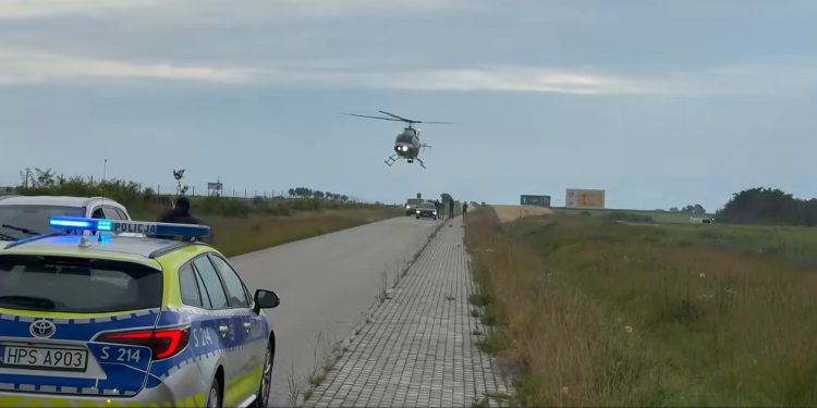 Zabójstwo w miejscowości Mierzawa. Policja prowadzi poszukiwania 49 – letniego mężczyzny