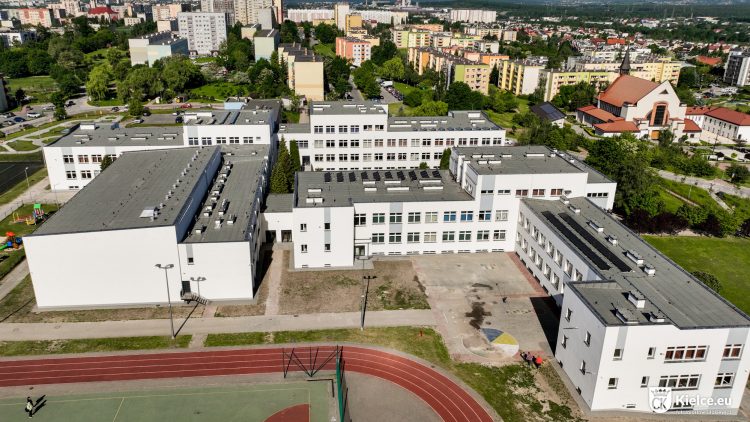 Koniec pierwszego etapu termomodernizacji w kieleckich szkołach