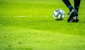 Korona Kielce pozostaje w Ekstraklasie – emocjonujące zakończenie sezonu 2025/2026