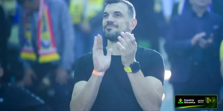 Jurecki odpowiada na komunikat klubu. „Nie przedstawiono mi wyników jakiejkolwiek analizy mojej pracy ani funkcjonowania pionu sportowego”