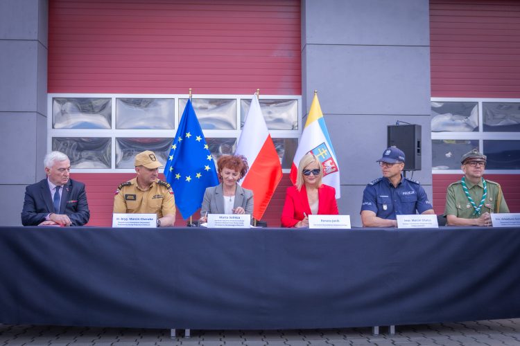 Ponad 43 mln zł na szkolenia uczniów z bezpieczeństwa