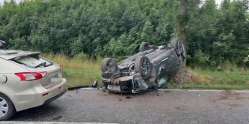 Zderzenie trzech aut. Wśród rannych są dzieci
