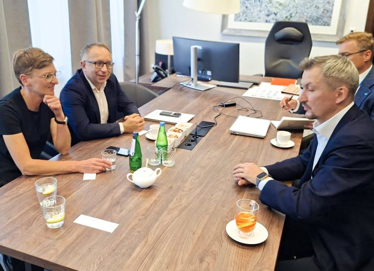 Co dalej z Obicami? Rozmowy z ARP oraz władzami Portu Polska
