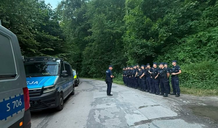 Nie żyje 64 – latka. Policja prowadzi poszukiwania jej męża