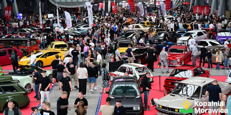 Tysiące pasjonatów motoryzacji, setki wyjątkowych aut, wielkie emocje i niepowtarzalny klimat. W ten weekend Rotinger Dub It Festival