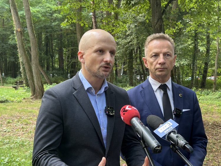 MKiŚ: ponad 3 tys. hektarów lasów wokół Kielc zyska status ochronny