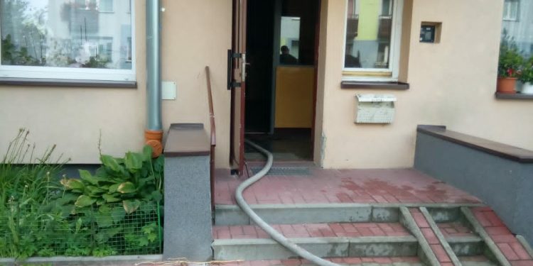 Pożar w bloku przy ul. Bohaterów Warszawy