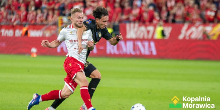 Korona znów pokonała Widzew. Bohaterami młodzi zmiennicy