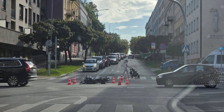 Wypadek na skrzyżowaniu Żeromskiego i Seminaryjskiej