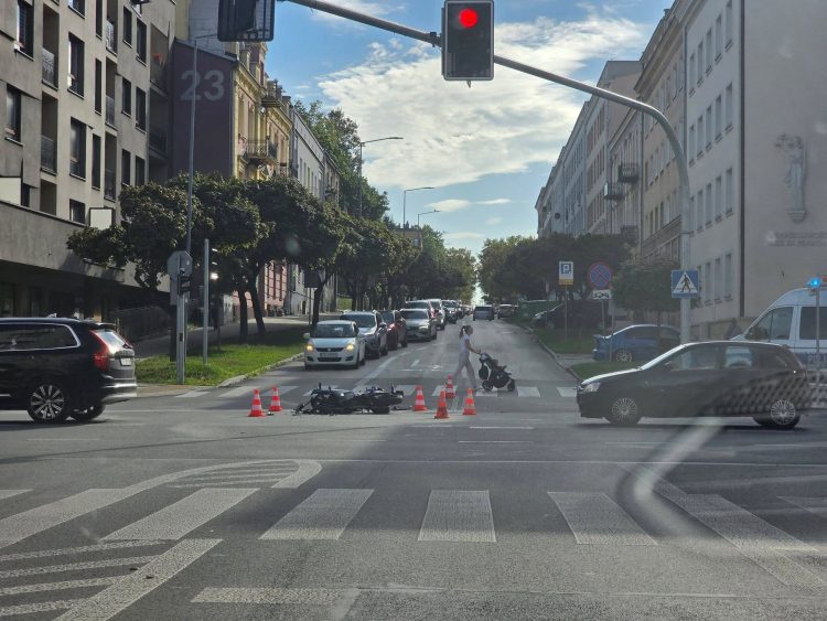 Wypadek na skrzyżowaniu Żeromskiego i Seminaryjskiej