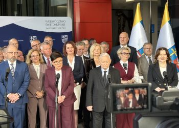 Jarosław Kaczyński w Kielcach. „Obecny rząd przegrał rokowania o środki dla Polski”