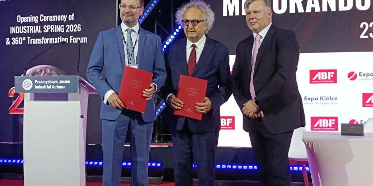 Kielce będą współpracowały z Pragą. Podpisanie porozumienia między Expo Kielce i PVA EXPO PRAHA