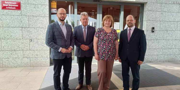 Wsparcie dla małych społeczności