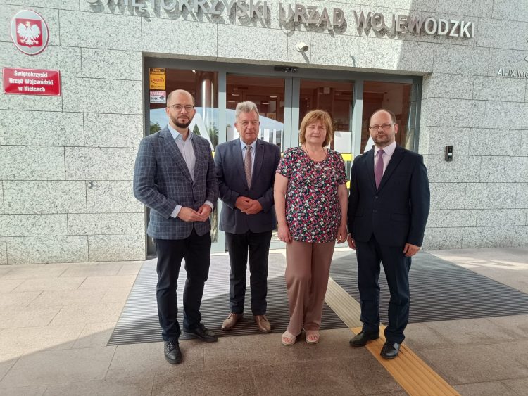 Wsparcie dla małych społeczności