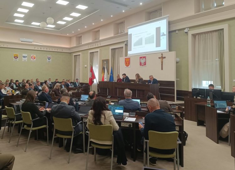 Będzie sesja nadzwyczajna dotycząca kredytu konsolidacyjnego