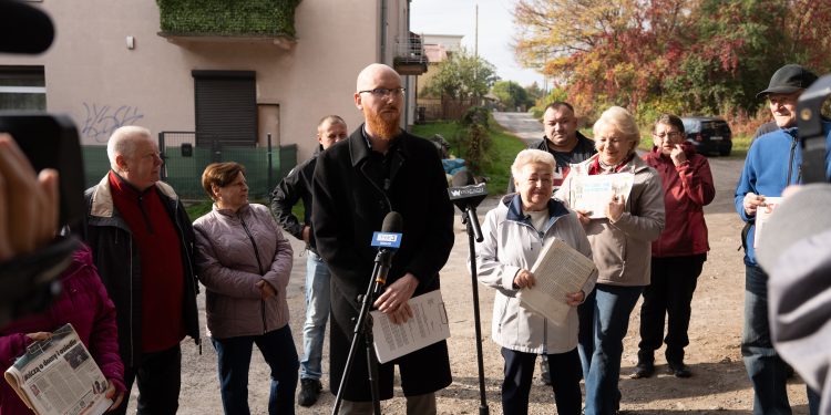 Zaledwie dwa kilometry od Rynku i wciąż bez podstawowej infrastruktury. Petycja w sprawie Pakosza-Cegielni